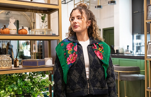 “Белорусы – очень музыкальные”. Певица Nevika о работе с рэпером Wipo и треке со своей бабушкой