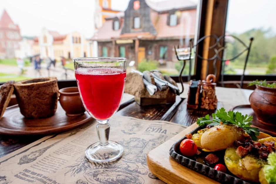 Белорусская национальная кухня в Суле 15.jpg