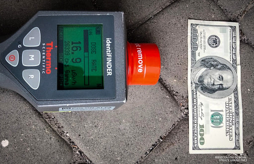 На границе с Польшей у украинки нашли радиоактивные $100: излучение превышало норму в 1905 раз