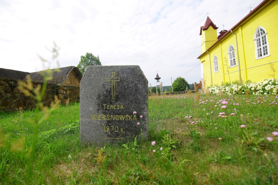 Падарожніца па вёсках на ровары 19.jpg