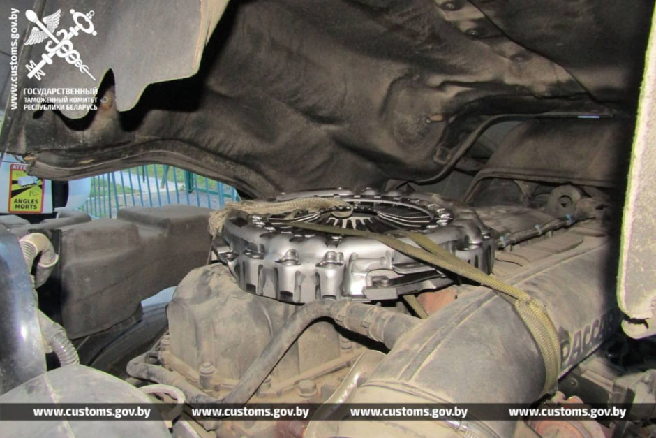 Белье контрабанда.jpg Белье контрабанда.jpg