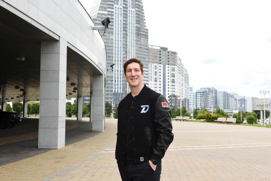 3-Даррен Диц в восторге от Минска.jpg