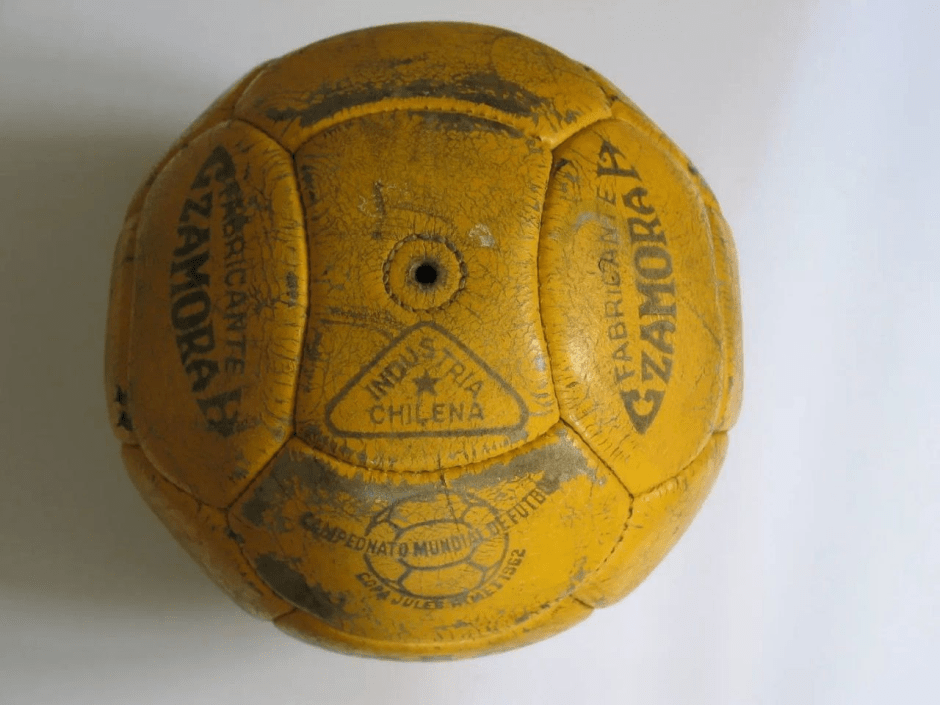 История мяча 10.png