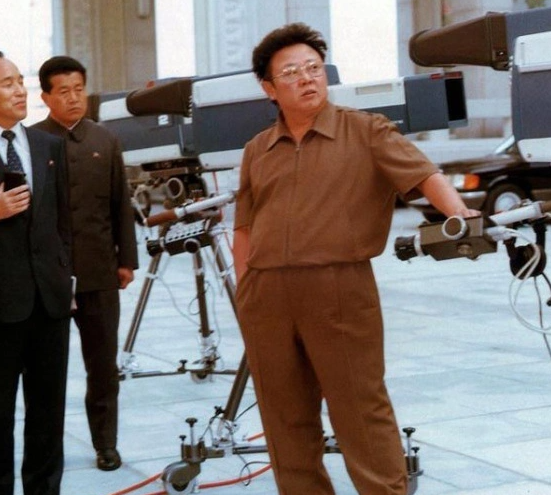 ким чен ир 3.png