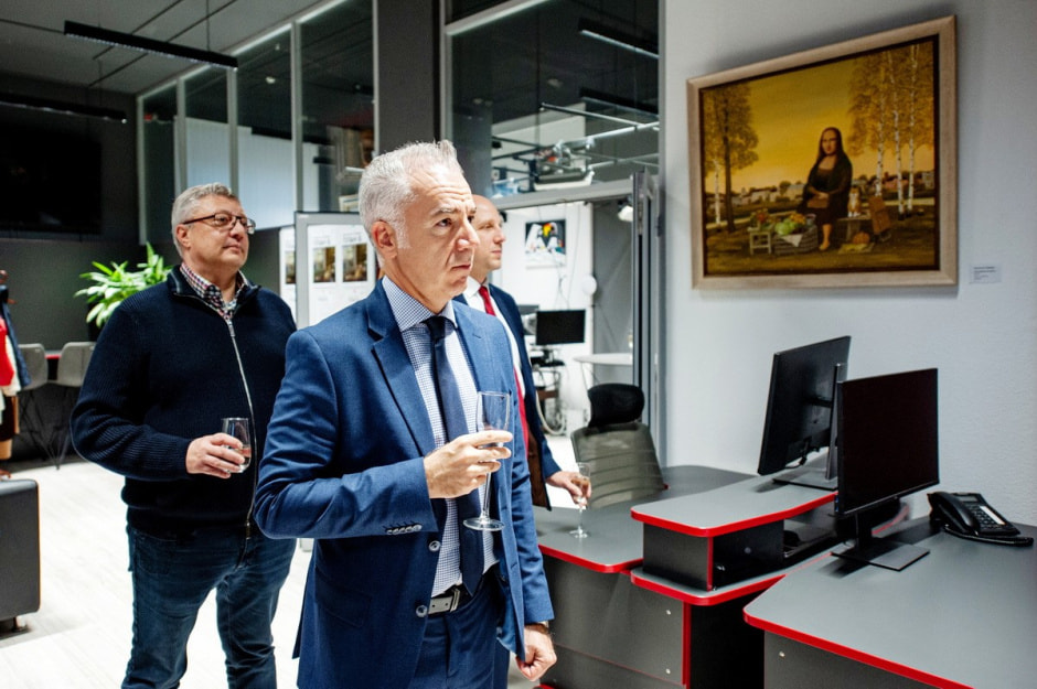 План Б Валентин Губарев 28_Руайе.jpg