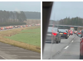 Под Дзержинском – десятки авто. Огромные пробки по дороге в Минск показали в TikTok