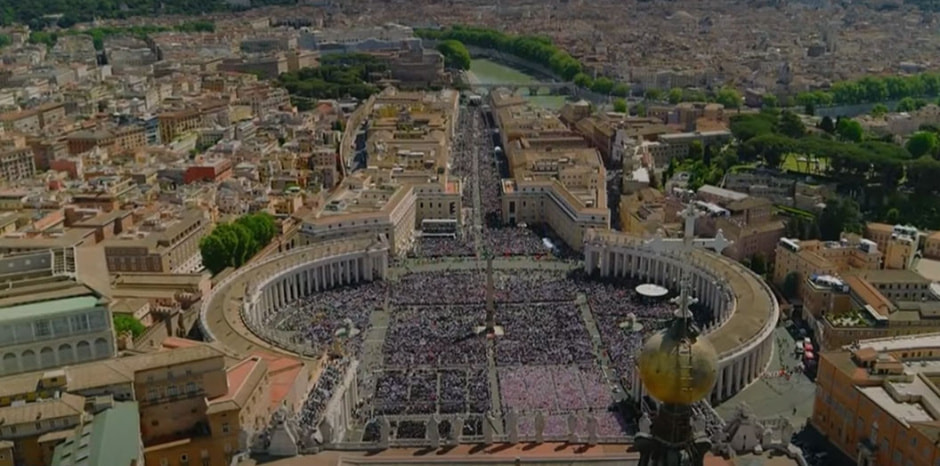 похороны франциск.jpg