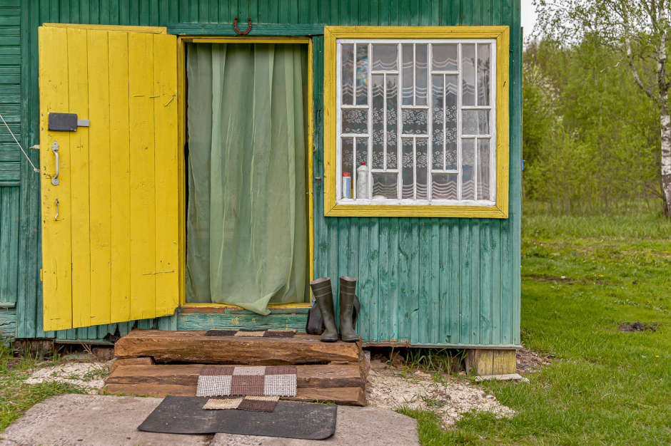 Антон Гнетько и хутор 2.png