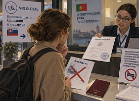 Booking больше не подойдет: белорусам изменили требования к документам на визу в Португалию