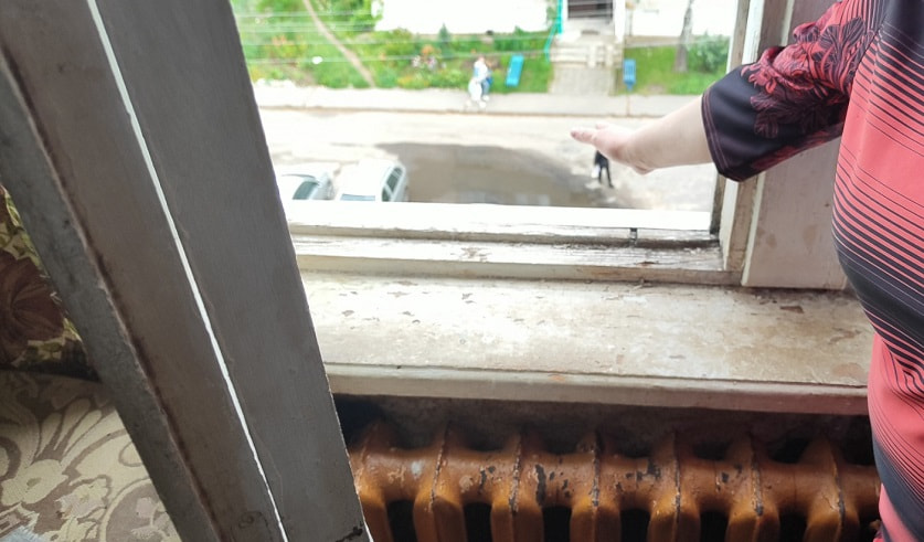 окно, из которого выбросили кота.jpg