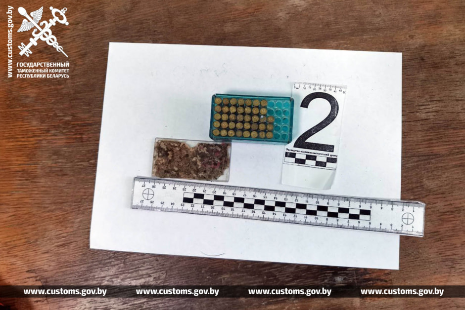 Белорусские таможенники пресекли попытку ввоза боевых патронов из Франции в ЕАЭС (1).jpg