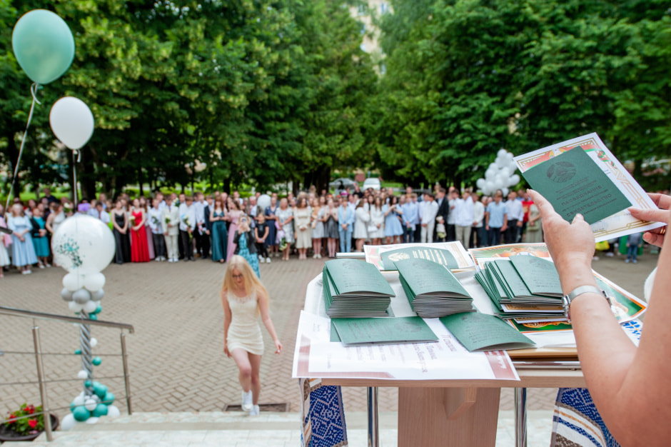 вручение аттестатов 06.jpg