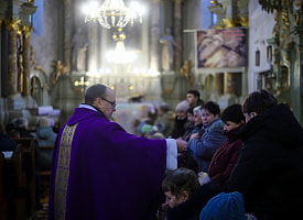 Католики вступили в Великий пост: он начинается с Пепельной среды