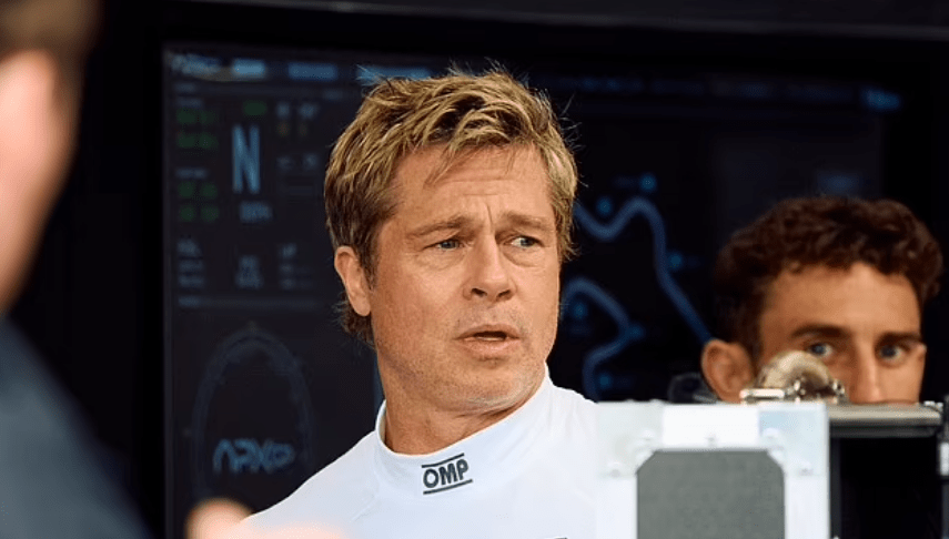 Брэда Питта засняли в гоночном болиде во время съемок фильма о Формуле-1 (1).png