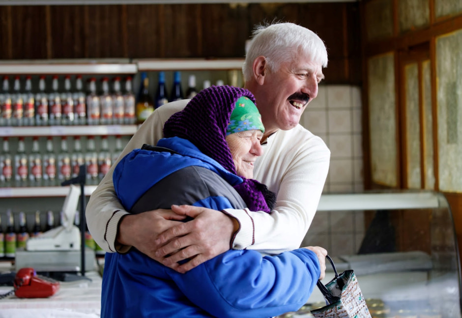 Продавец в сельском магазине 11.jpg