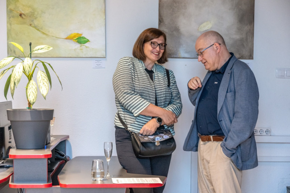 Художник Валерий Песин в галерее SmART 4.jpg