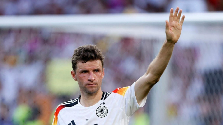 Сборная футболистов завершивших карьеру в сборной 2024 12_Томас Мюллер.jpg