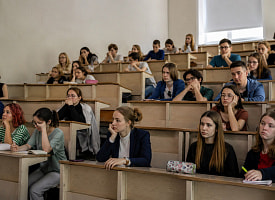Студенты вузов читают и считают на уровне десятилетних детей – исследование ОЭСР