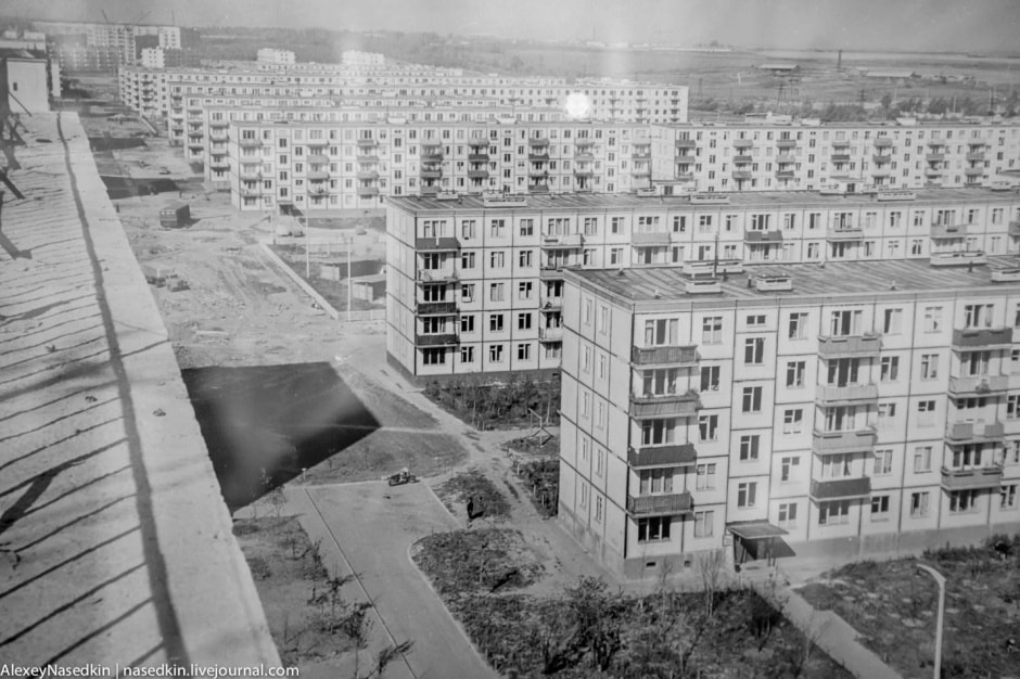 4-Панельки в микрорайоне Черемушки в Москве.jpg