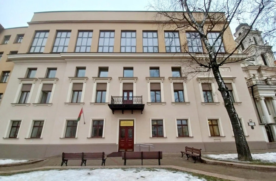 5-Здание на пл. Свободы 7 наши дни.jpg