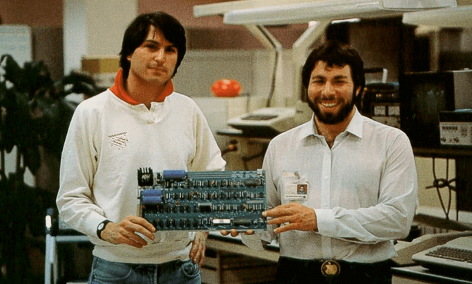 Чем запомнились годы Дракона 3_Apple.png