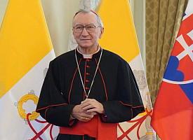 Ватикан просил США дать Мадуро “окно” для бегства в Россию – WP