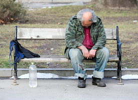 В белорусской ГАИ призвали сообщать о пьяных пешеходах