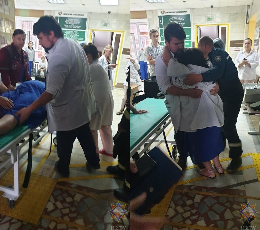 Медики в лифте.jpg