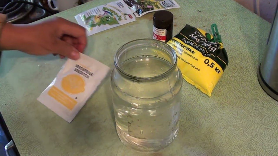 Баковая смесь для участка