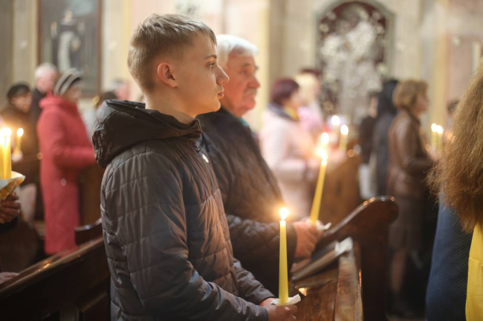 Католики празднуют Пасху10.jpg