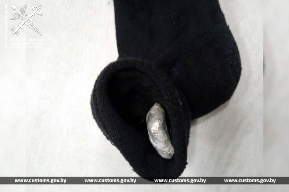 Гашиш, спрятанный в носок.jpg