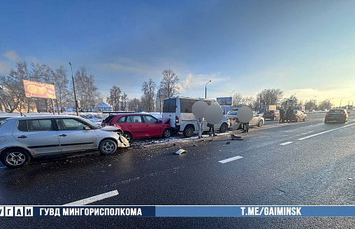 В Минске нетрезвая водитель спровоцировала ДТП с пятью автомобилями