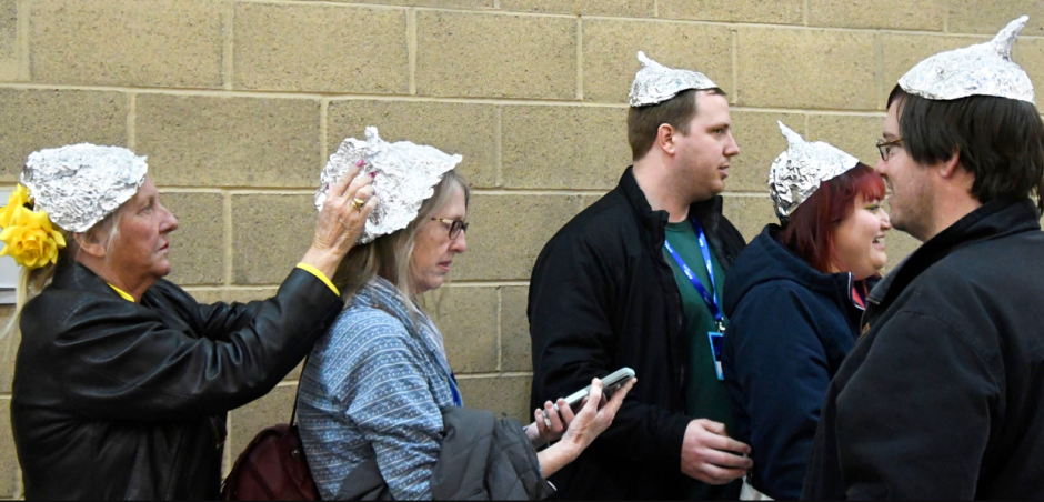 Шапочки из фольги