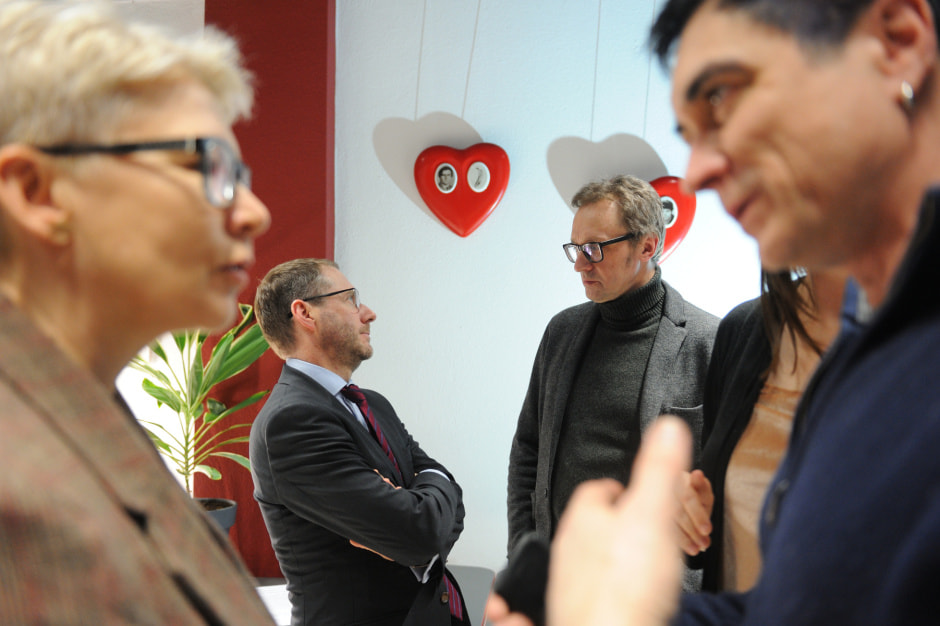 жесткая ирония Константина Селиханова04.JPG