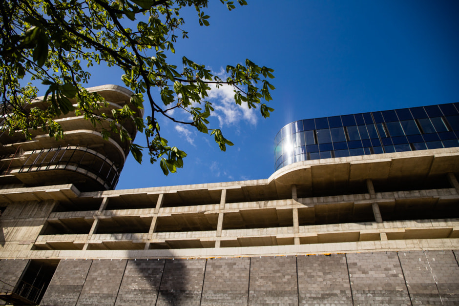 В центре Минска появится ТЦ с травой на крыше4.jpg