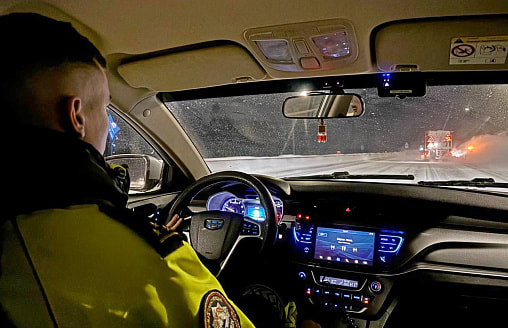 Штраф – 6750 рублей. 19-летний житель Дрогичина снял TikTok в машине ГАИ и попал под суд