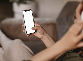 Гендиректор минской компании купил жене 16-й iPhone – ему грозит до 4-х лет тюрьмы. За что?