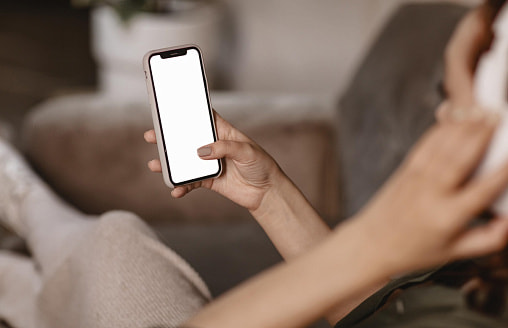 Гендиректор минской компании купил жене 16-й iPhone – ему грозит до 4-х лет тюрьмы. За что?