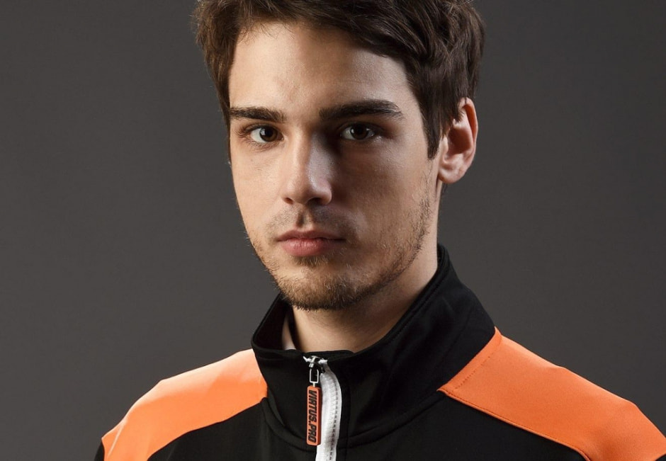 киберспорт8.jpg киберспорт8.jpg