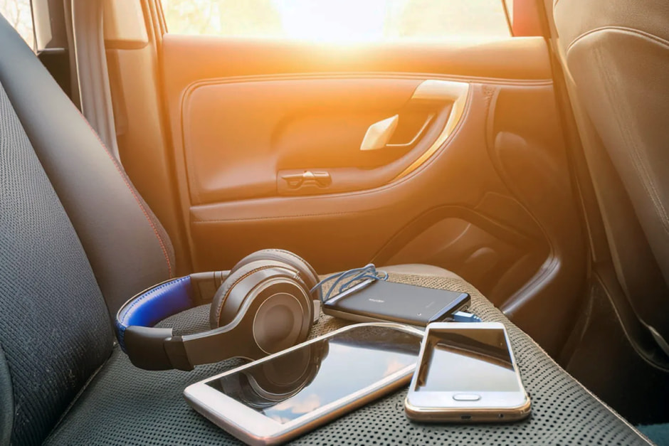 Гаджеты в машине в жару
