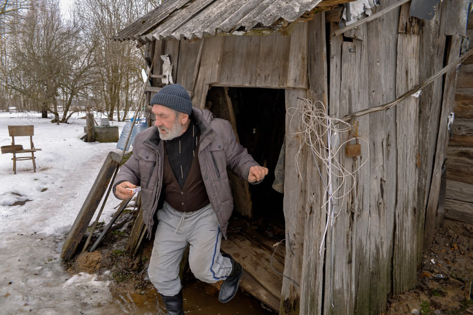 Моряк Дим Димыч на болоте 1.jpg