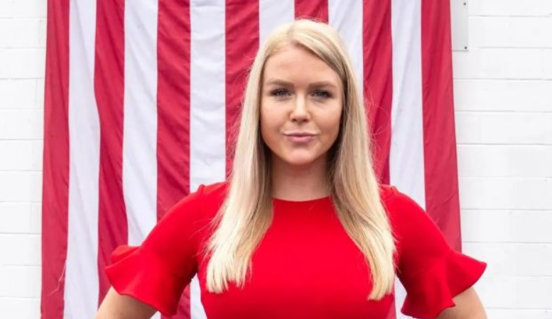 каролинн левитт.png каролинн левитт.png