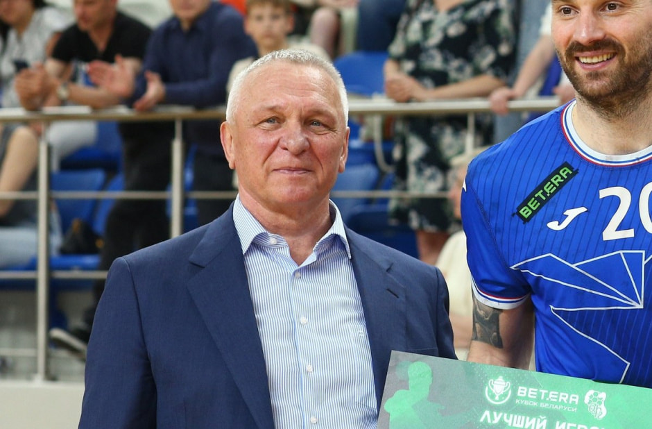 Владимир Коноплев