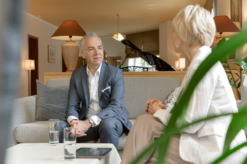 Поверенный в делах Франции Людовик Руайе 27.png