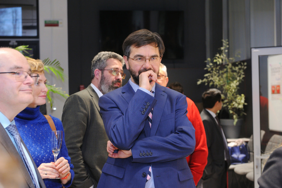 жесткая ирония Константина Селиханова31.JPG