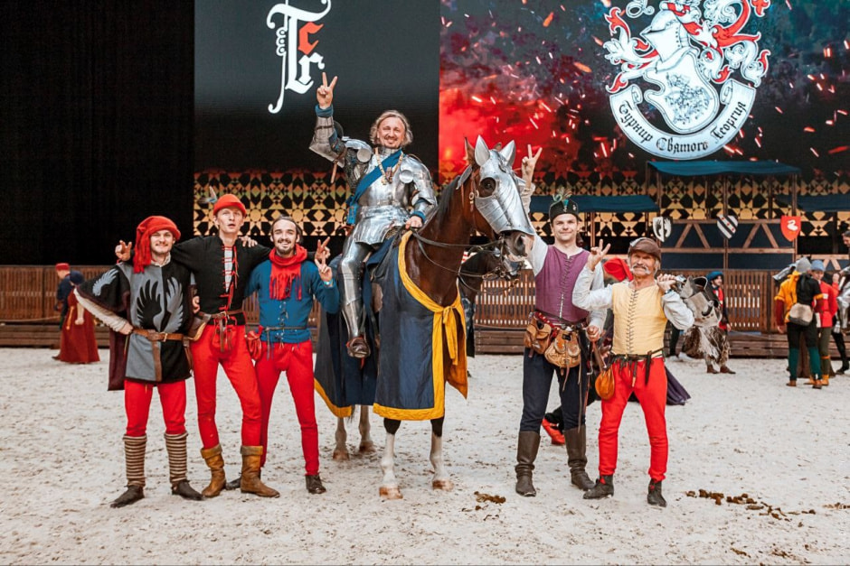 Конный рыцарь и средневековая реконструкция 18.jpg