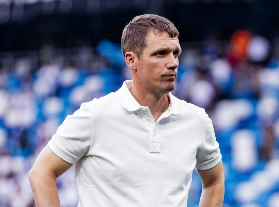 Виктор Гончаренко, футбольный тренер.jpg