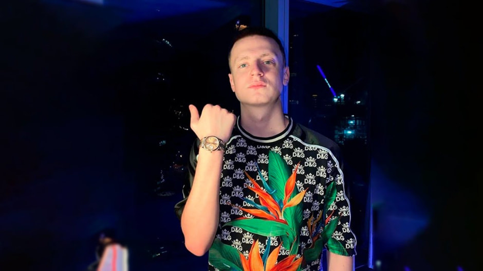 блогер Mellstroy