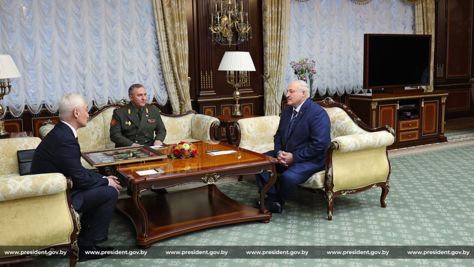 Встреча Лукашенко с министром обороны России