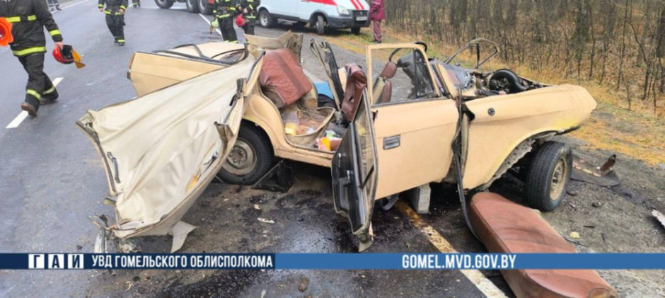 В Житковичском районе при лобовом столкновении BMW и 